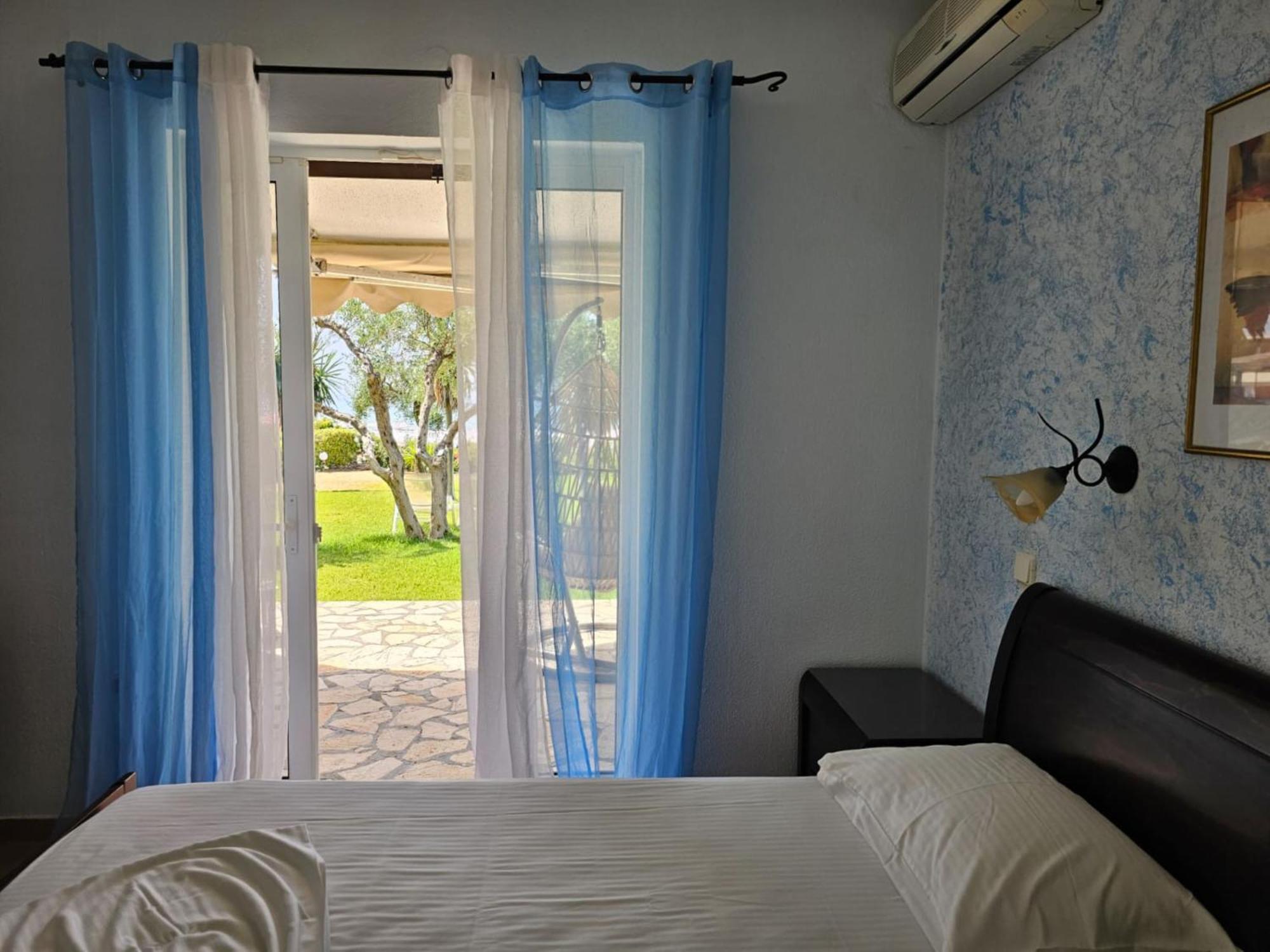 Glyfada Beachfront Apartment A3G Exterior foto